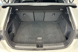 valkoinen Audi A3 2021 kuva 25.