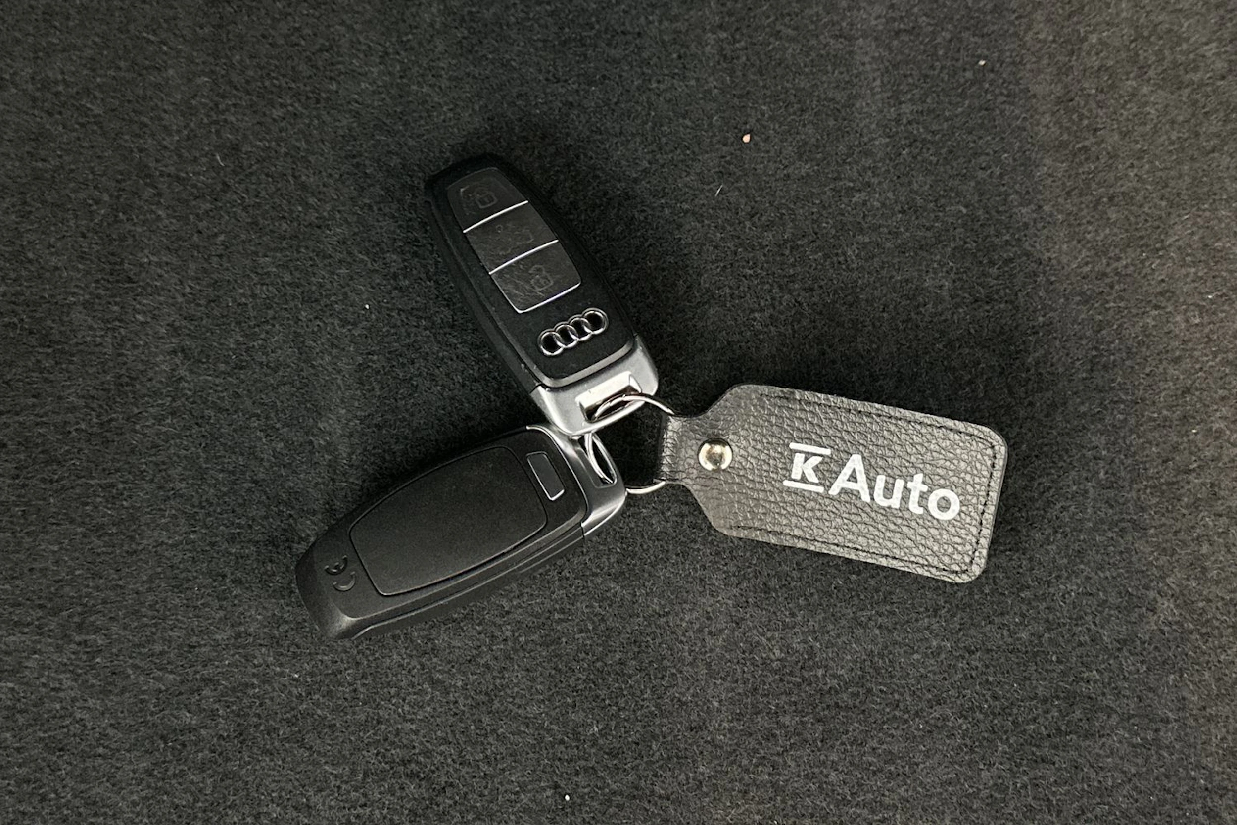 valkoinen Audi A3 2021 kuva 30.