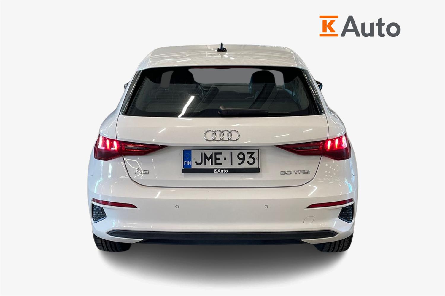 Audi A3 2021, photo 3/3