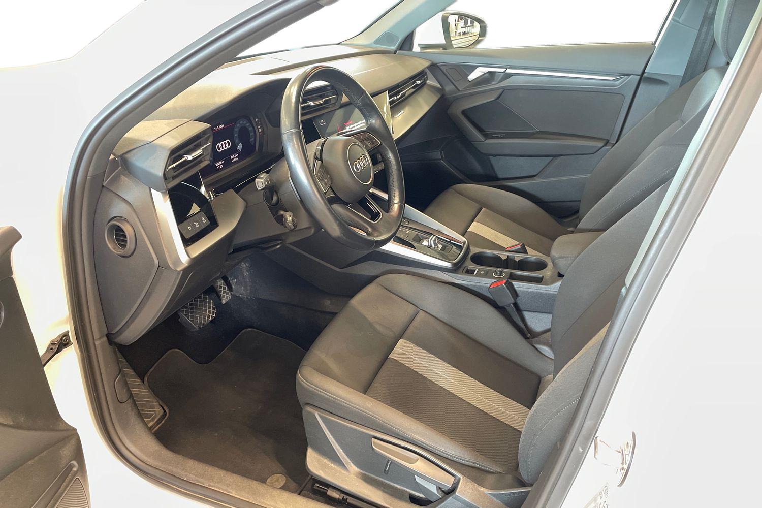 Audi A3 2021, kuva 7/31