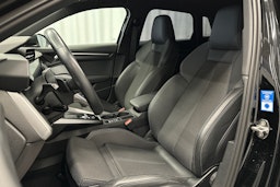 musta Audi A3 2021 kuva 15.