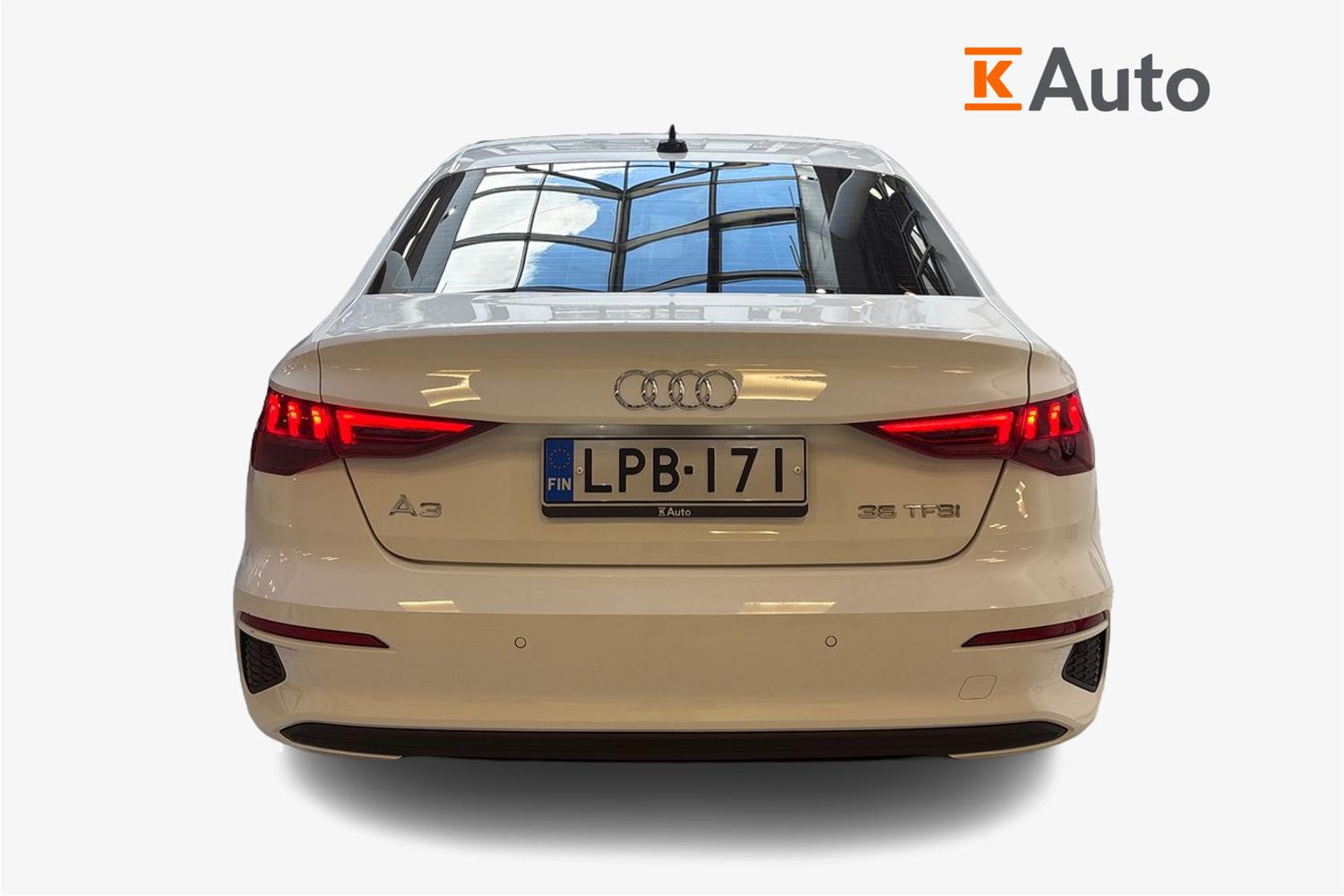 Audi A3 2021, kuva 3/25