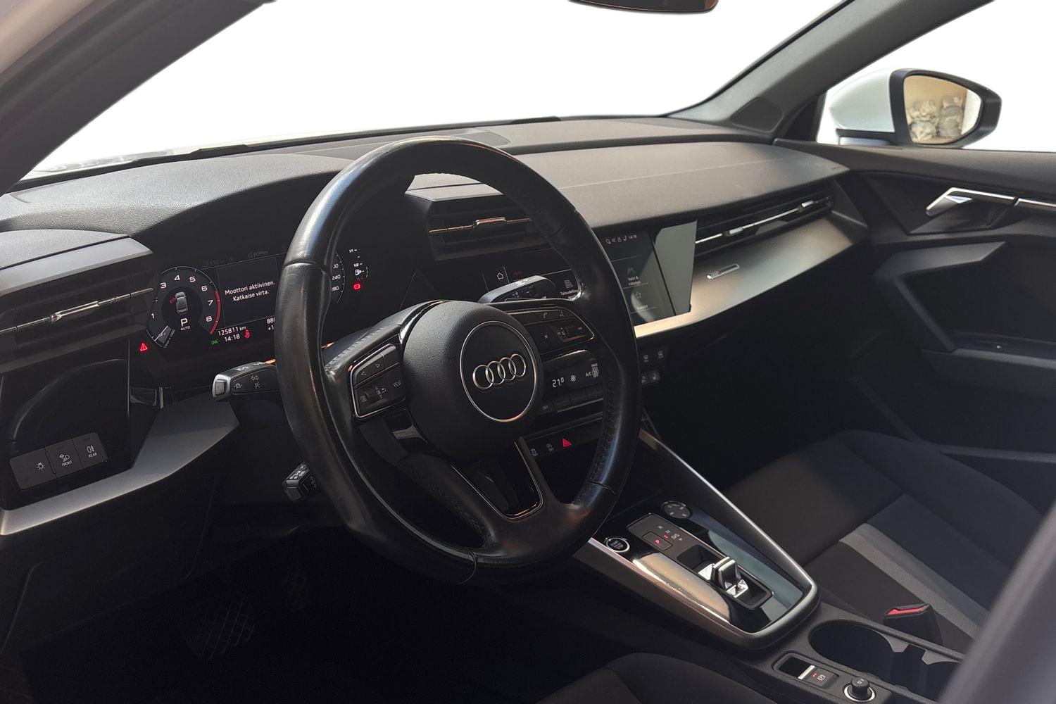 Audi A3 2021, kuva 6/25
