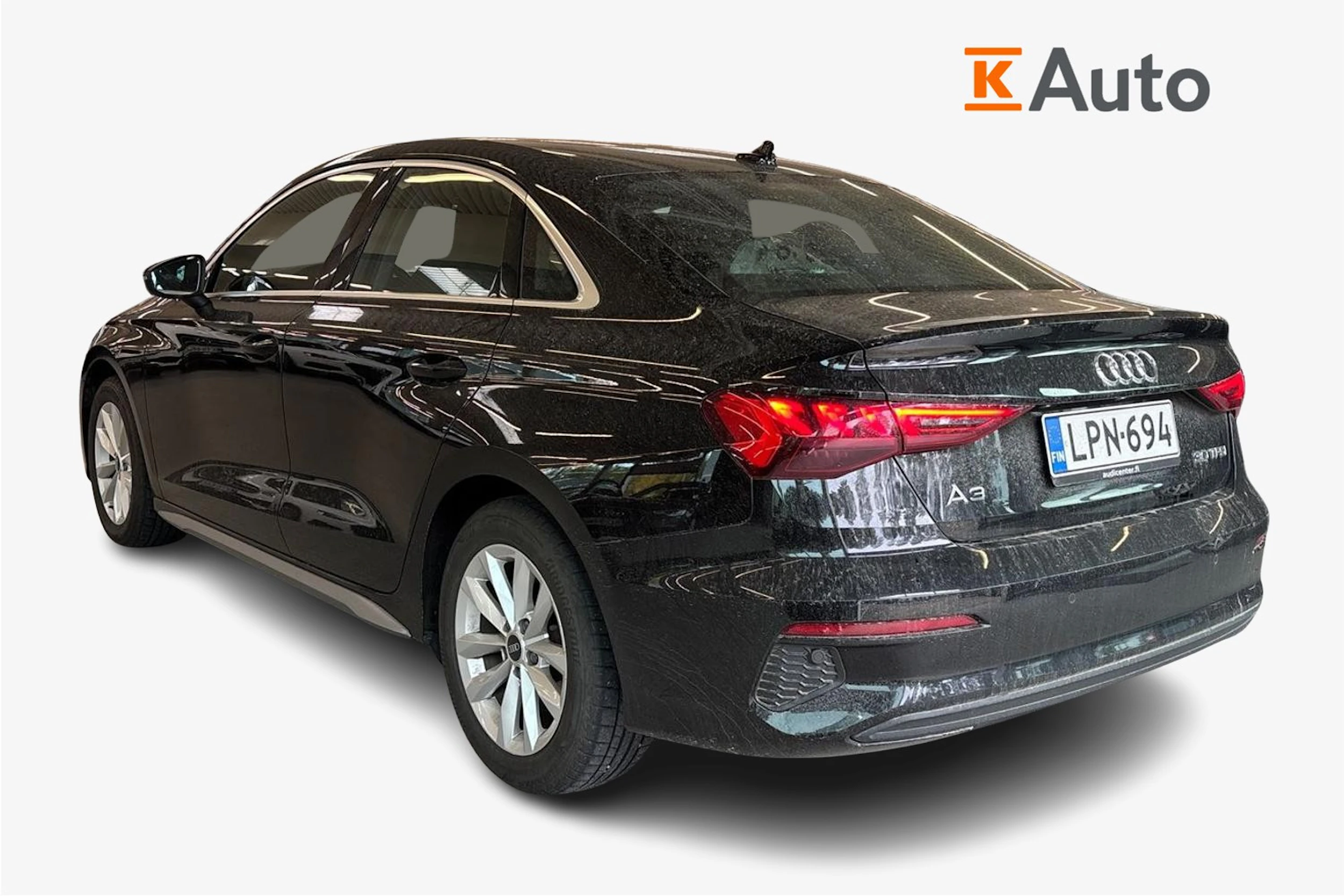 musta Audi A3 2021 kuva 2.