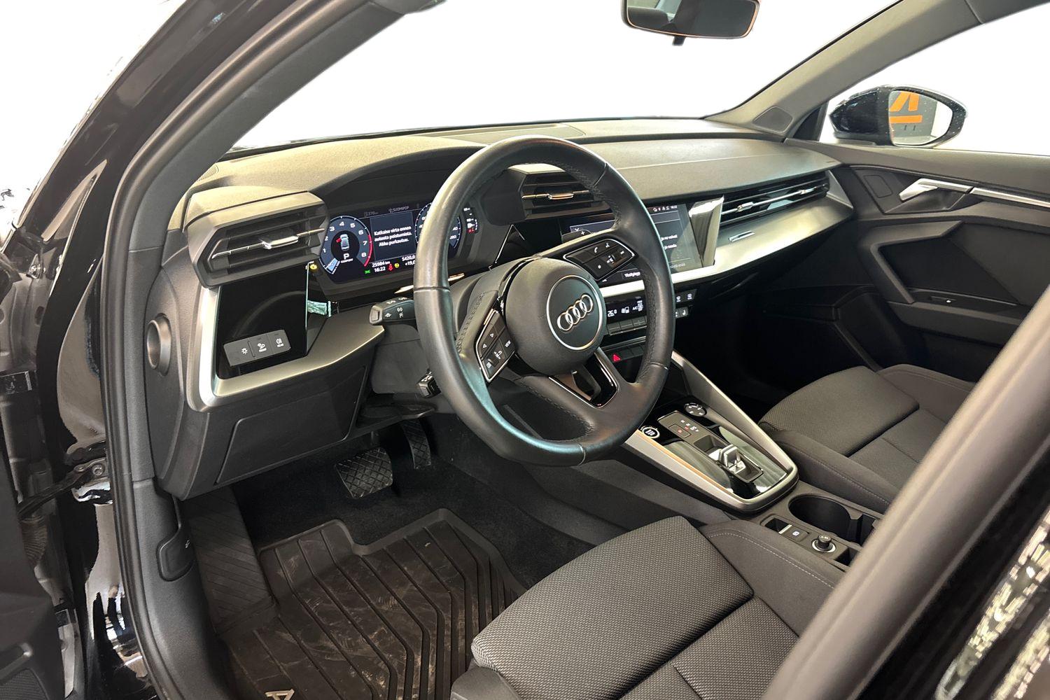 Audi A3 2021, kuva 6/21