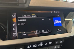 musta Audi A3 2021 kuva 15.