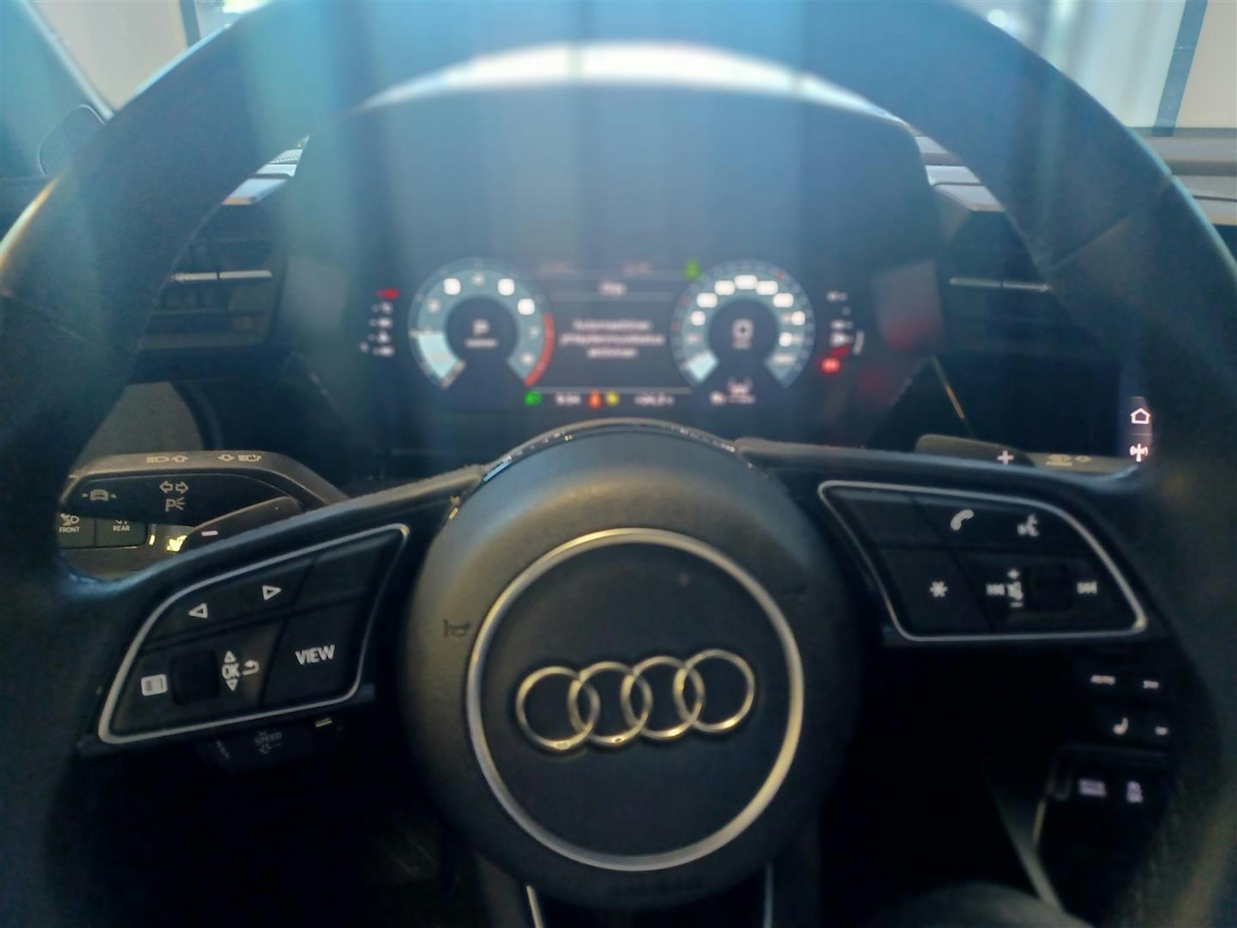 Valkoinen Audi A3 2021 kuva 5.