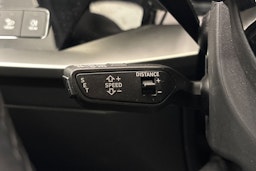 valkoinen Audi A3 2021 kuva 14.