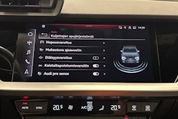 valkoinen Audi A3 2021 kuva 17.