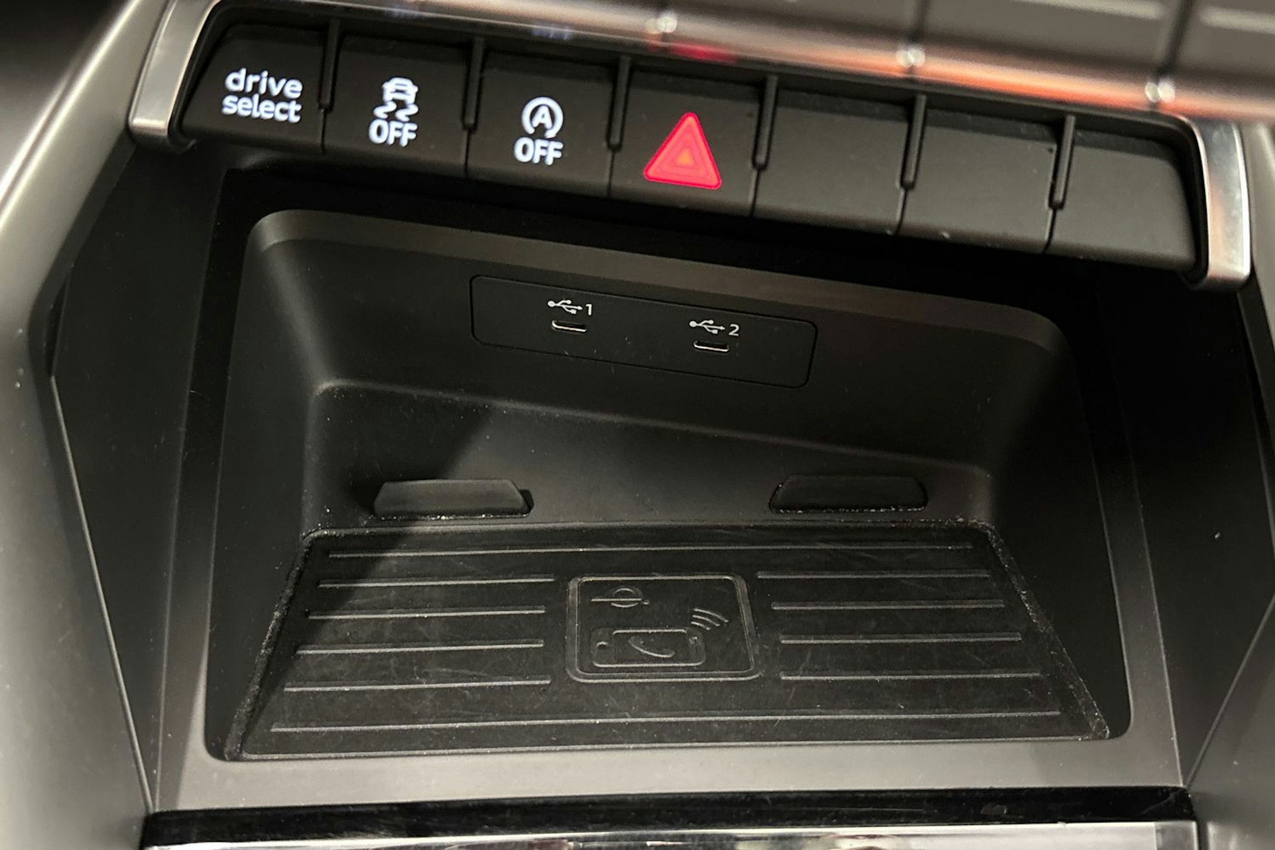 valkoinen Audi A3 2021 kuva 21.
