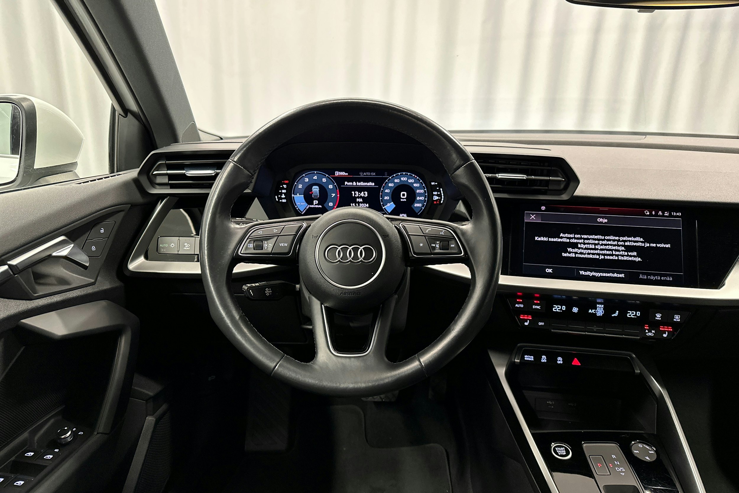 valkoinen Audi A3 2021 kuva 8.