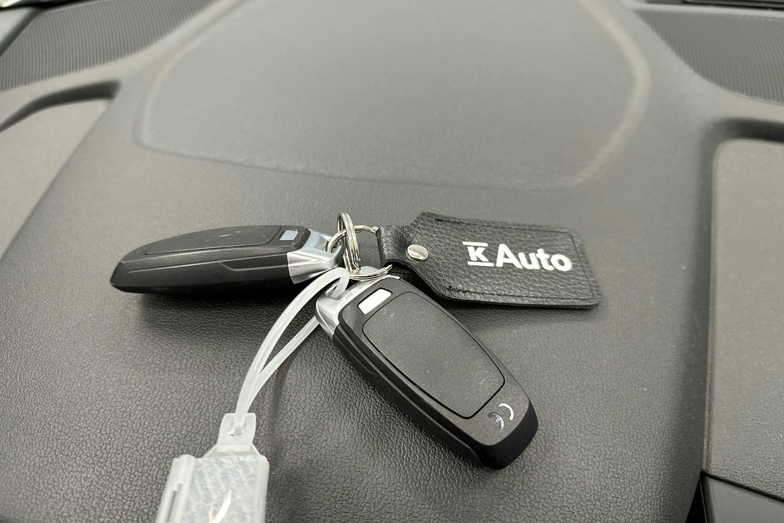 valkoinen Audi A3 2021 kuva 24.
