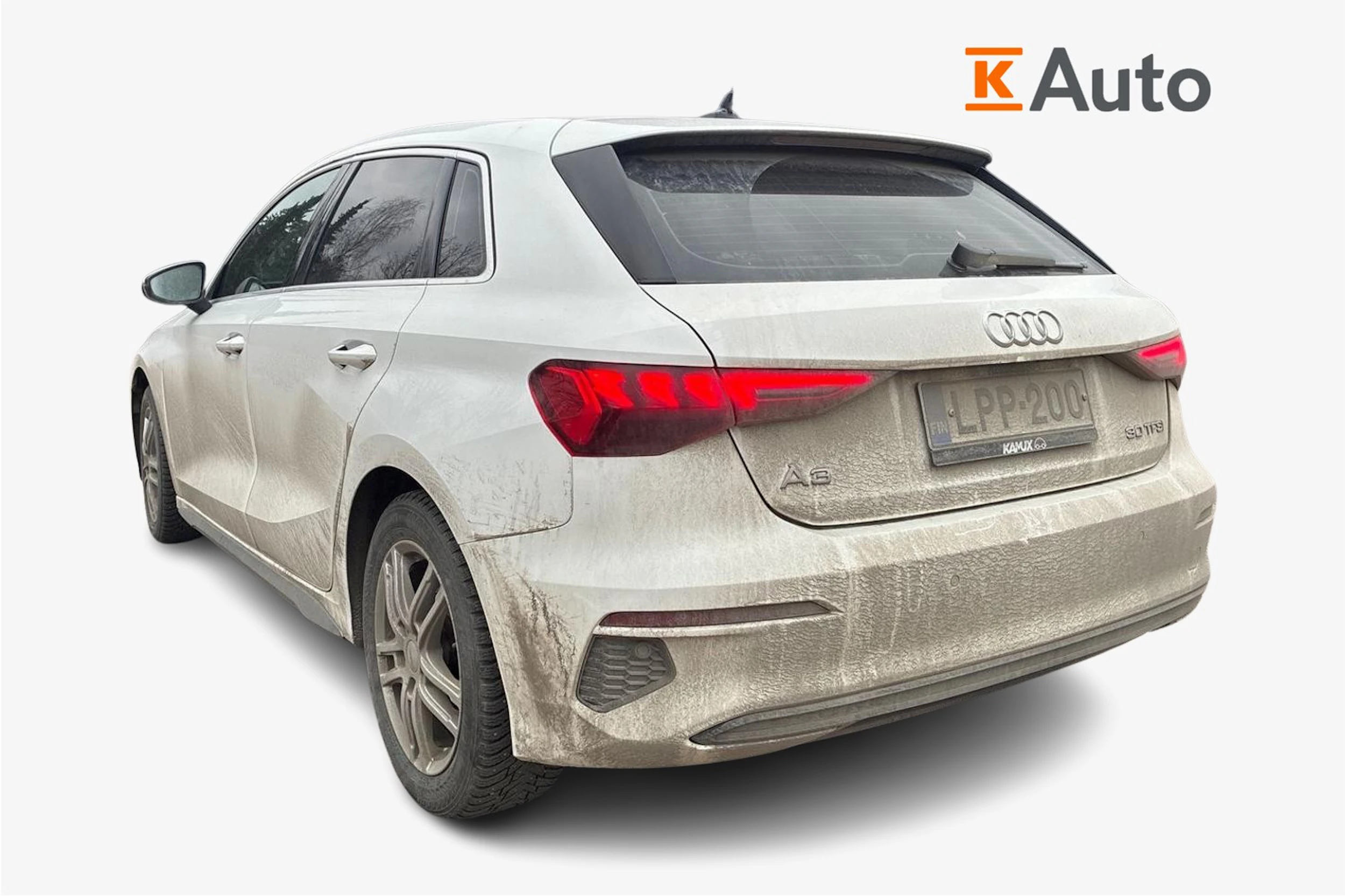 Valkoinen Audi A3 2021 kuva 2.