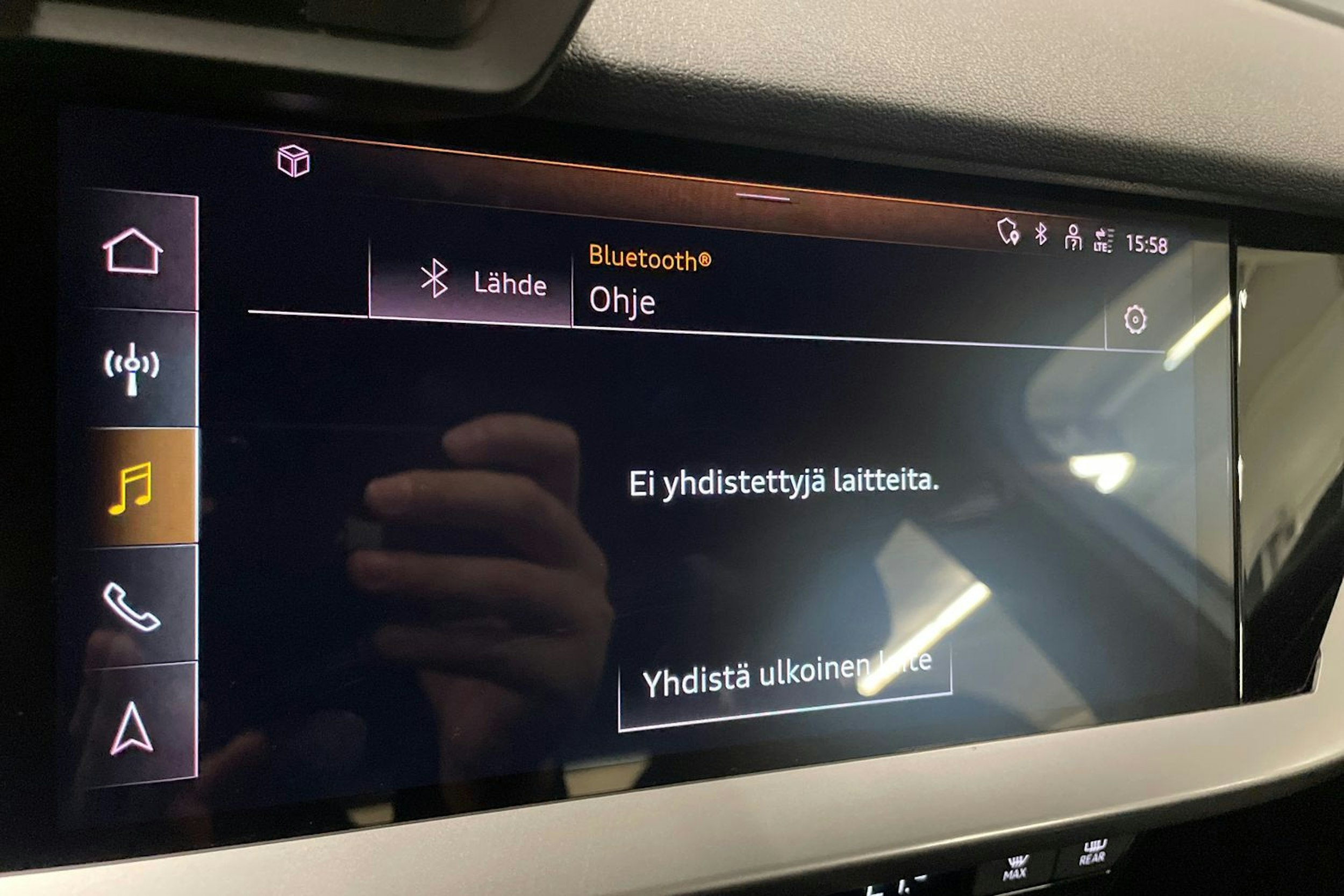 valkoinen Audi A3 2021 kuva 26.