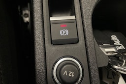 valkoinen Audi A3 2021 kuva 34.