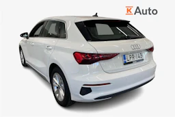 Valkoinen Audi A3 2021 kuva 2.
