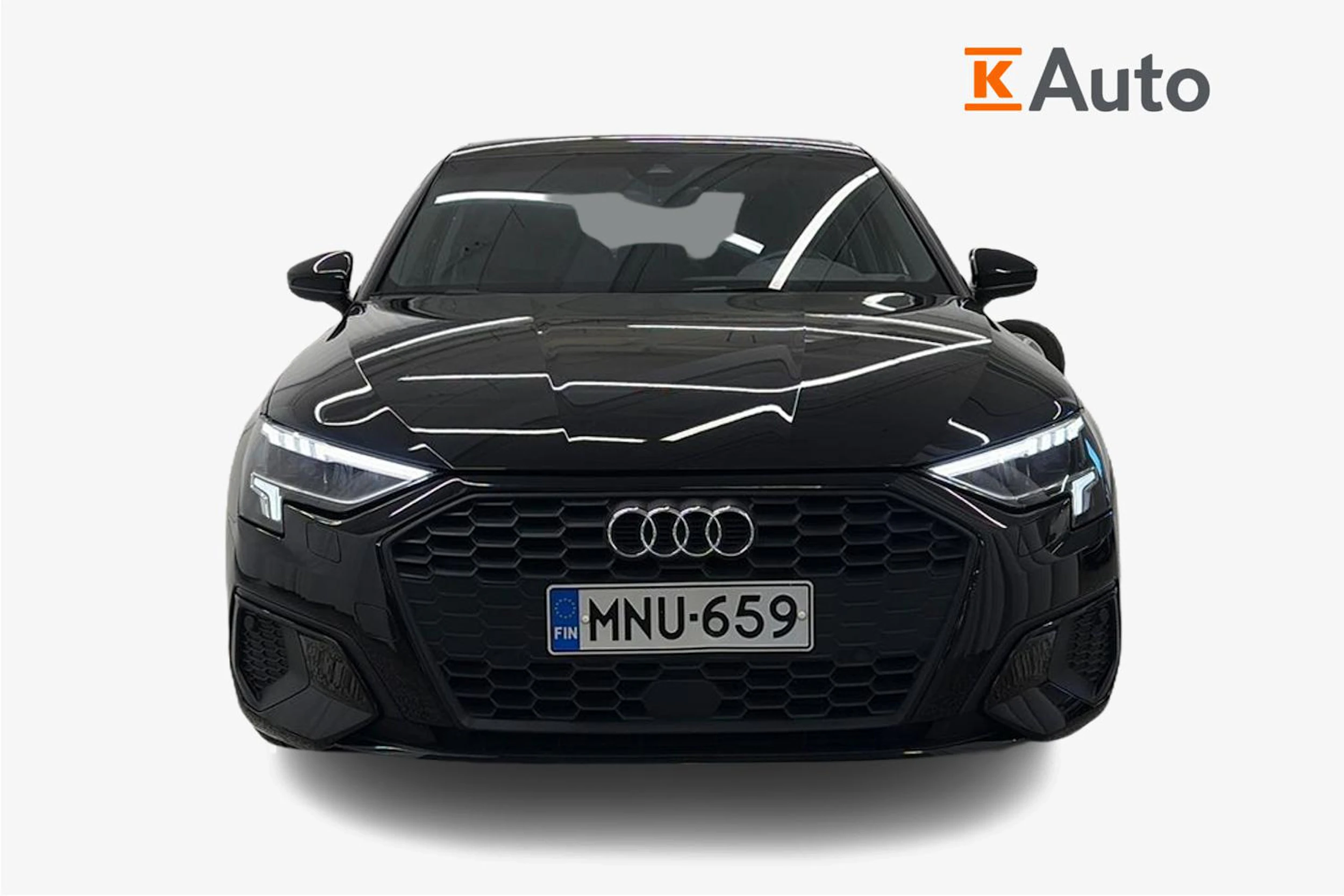 Musta Audi A3 2021 kuva 5.