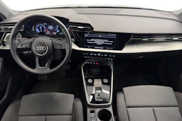 Musta Audi A3 2021 kuva 9.