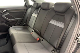 Musta Audi A3 2021 kuva 11.