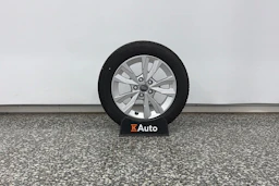 Musta Audi A3 2021 kuva 13.