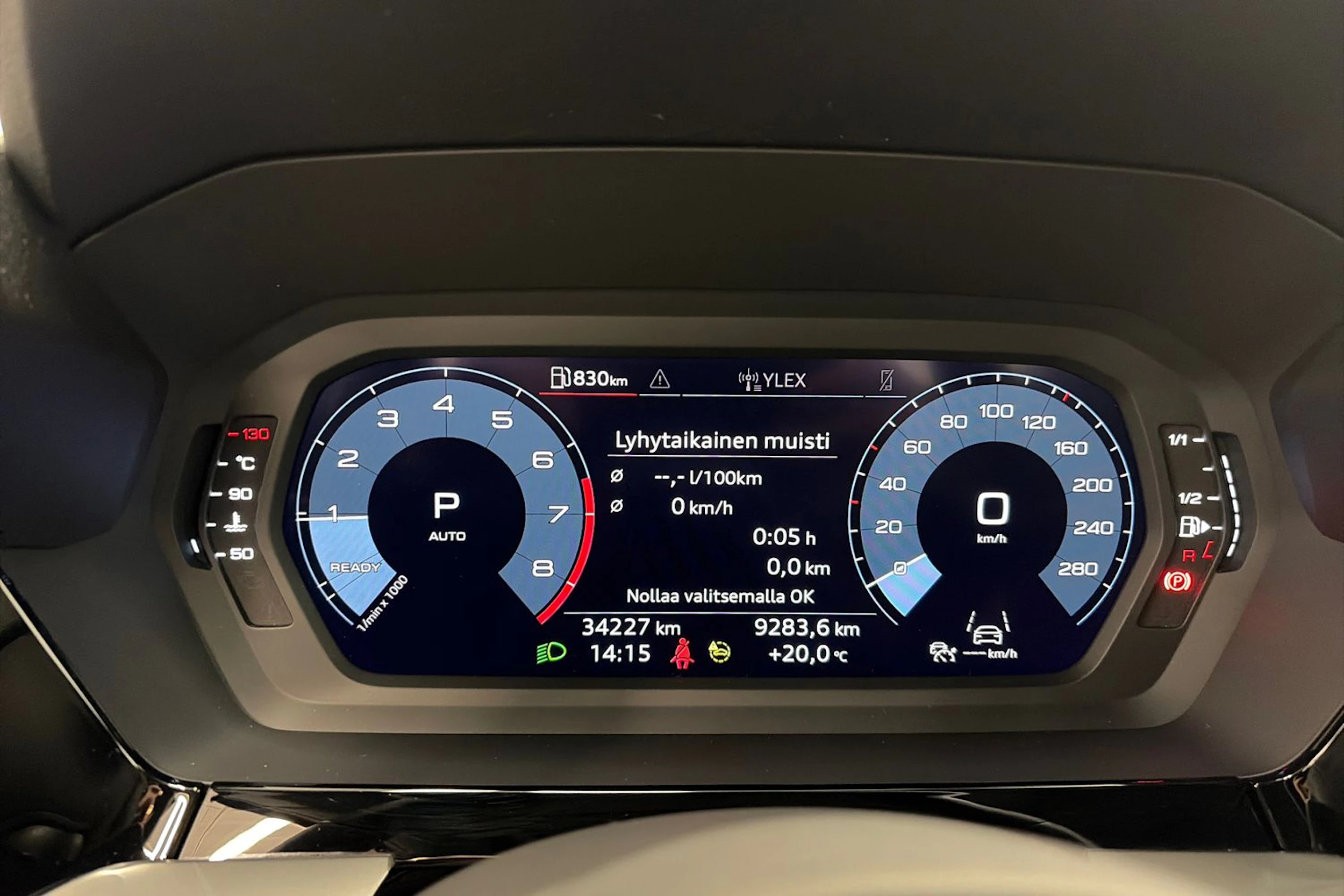 Musta Audi A3 2021 kuva 17.
