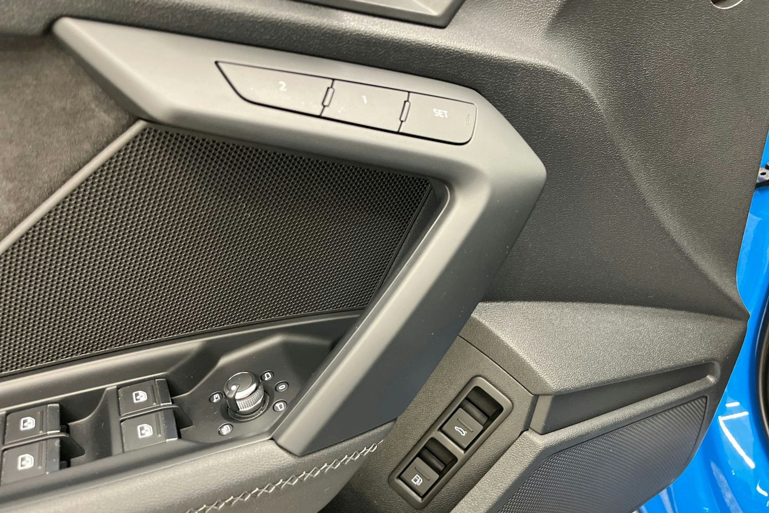 sininen Audi A3 2021 kuva 16.