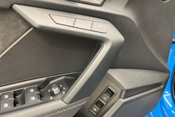 sininen Audi A3 2021 kuva 16.