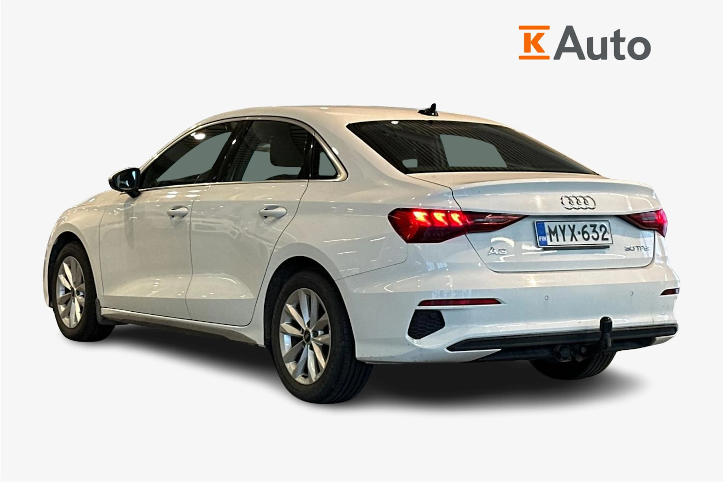 valkoinen Audi A3 2021 kuva 2.