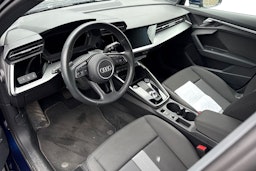 sininen Audi A3 2021 kuva 3.
