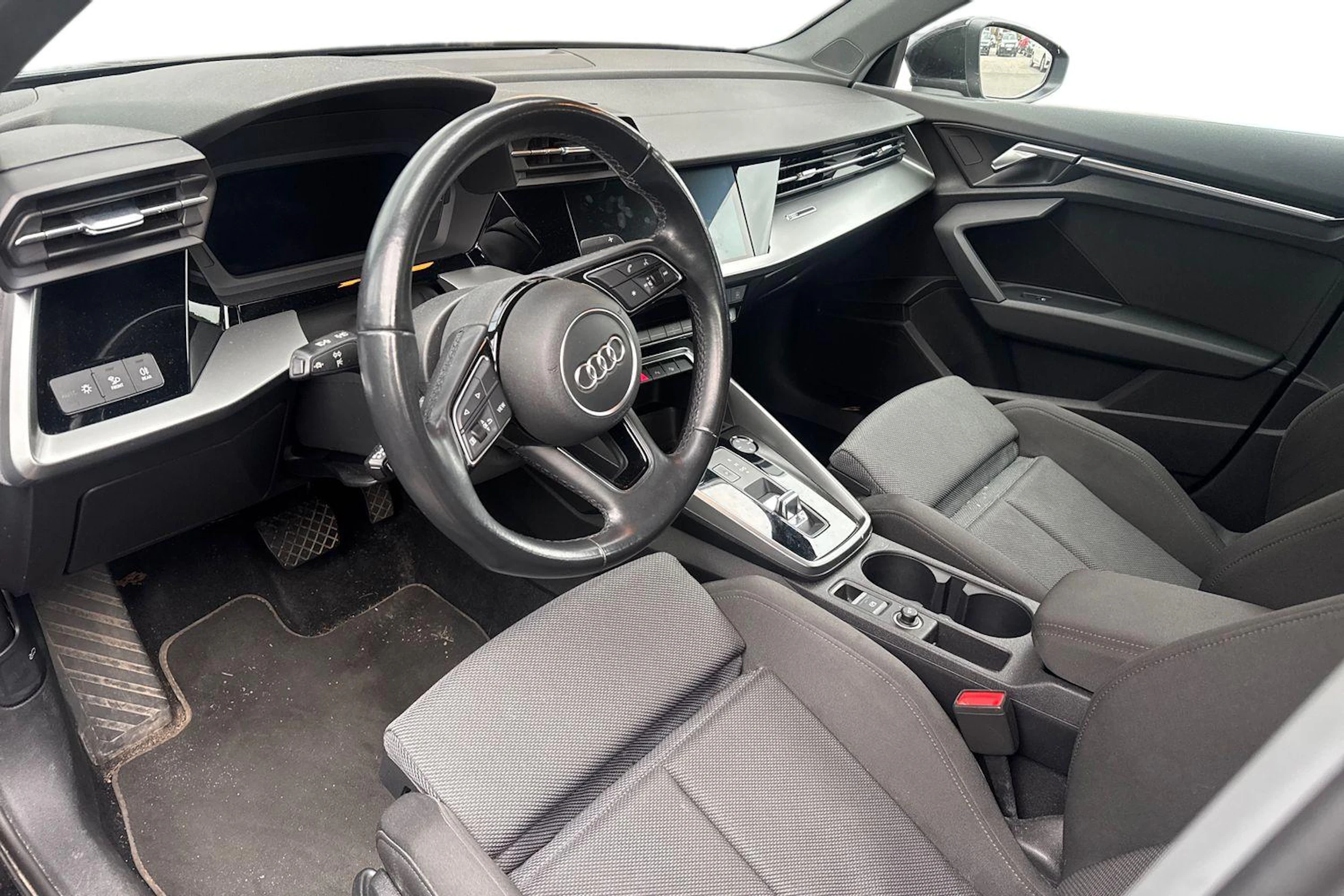 musta Audi A3 2021 kuva 3.