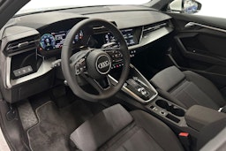 valkoinen Audi A3 2021 kuva 3.