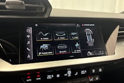 valkoinen Audi A3 2021 kuva 23.