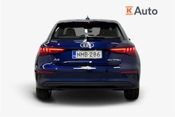 sininen Audi A3 2021 kuva 3.