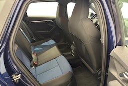 sininen Audi A3 2021 kuva 10.