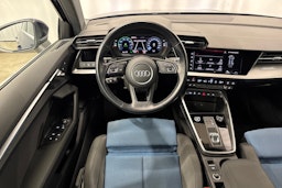 sininen Audi A3 2021 kuva 15.