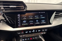 sininen Audi A3 2021 kuva 19.