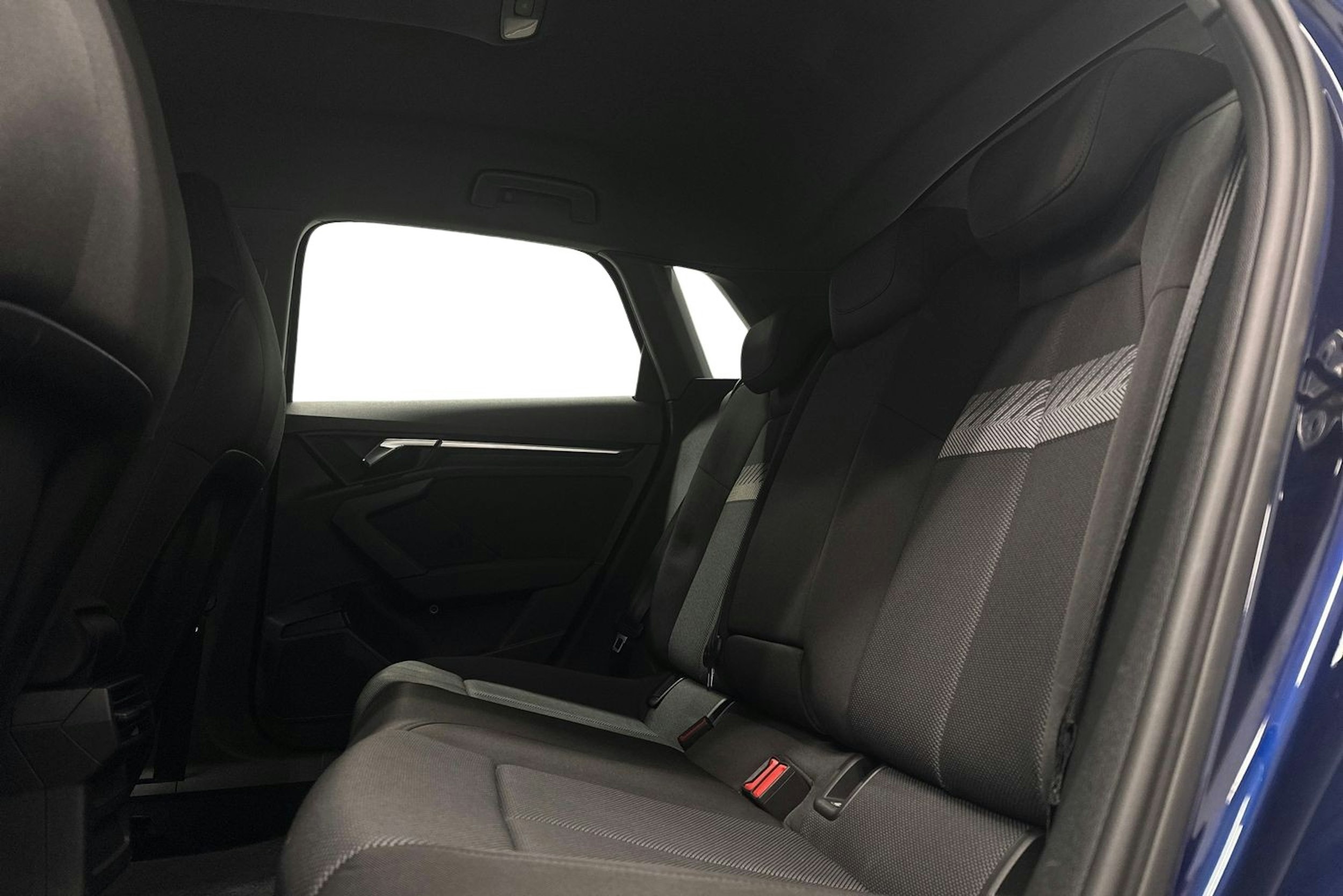 sininen Audi A3 2021 kuva 10.
