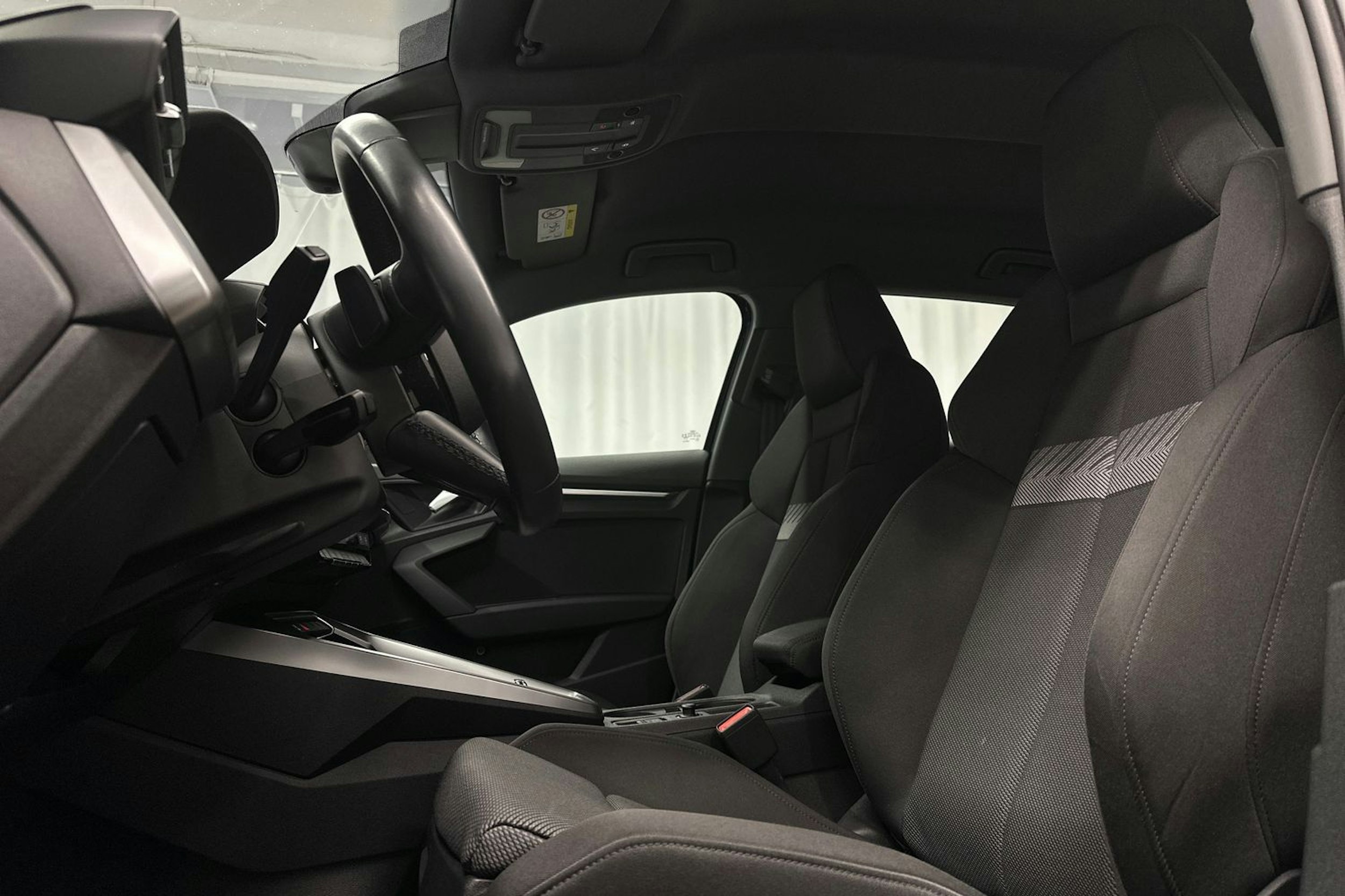 sininen Audi A3 2021 kuva 15.