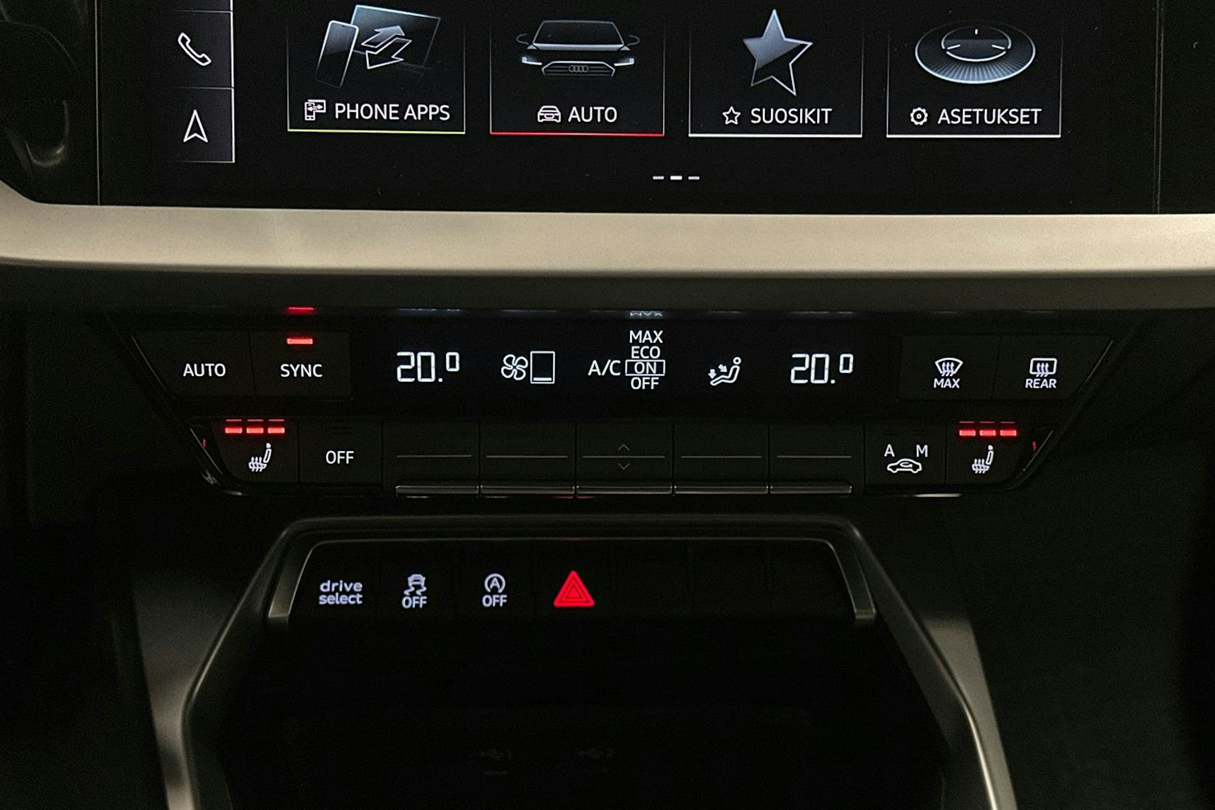sininen Audi A3 2021 kuva 21.