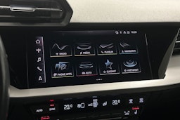 sininen Audi A3 2021 kuva 22.
