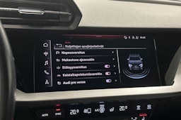 sininen Audi A3 2021 kuva 24.
