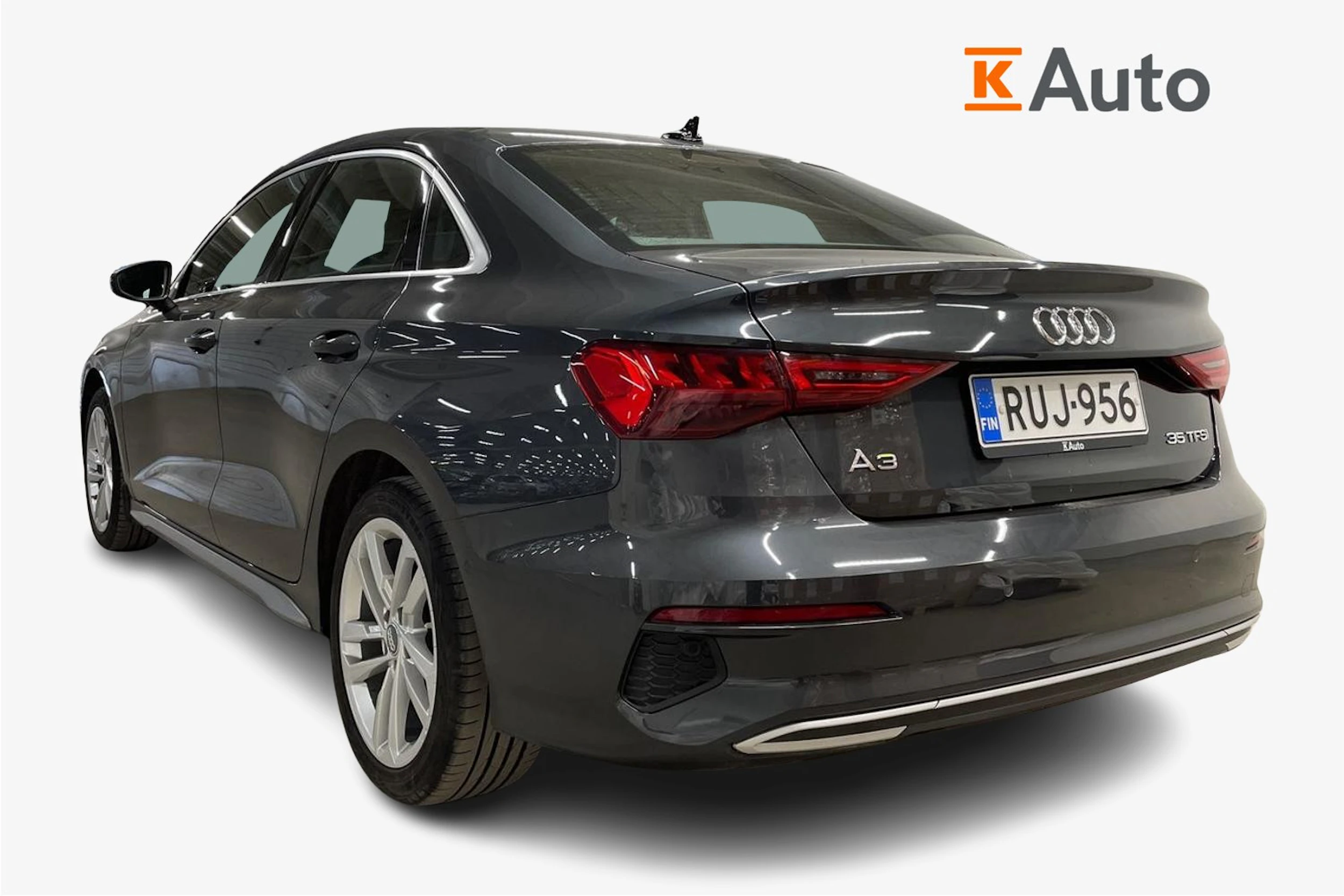 harmaa Audi A3 2021 kuva 2.