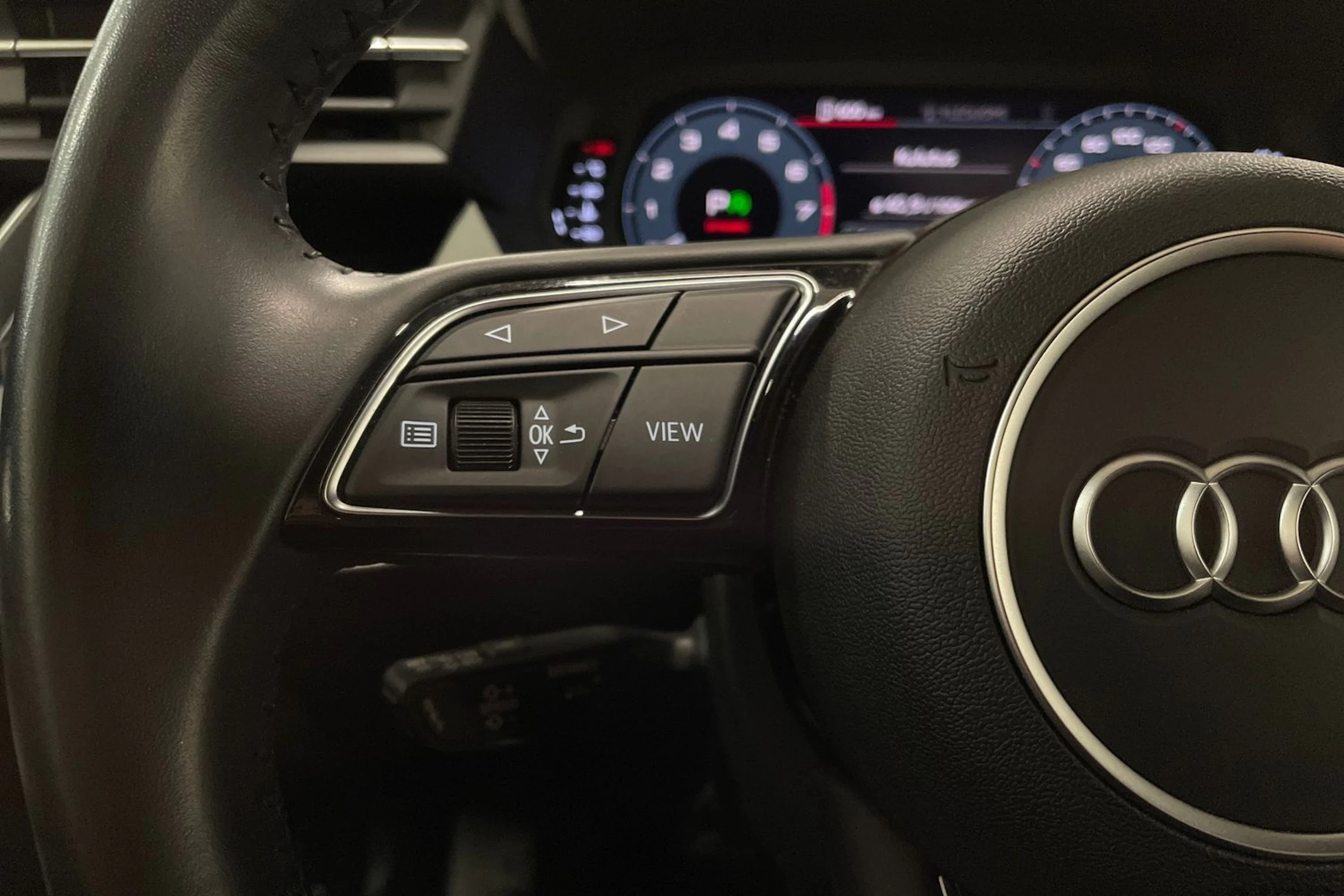 harmaa Audi A3 2021 kuva 21.