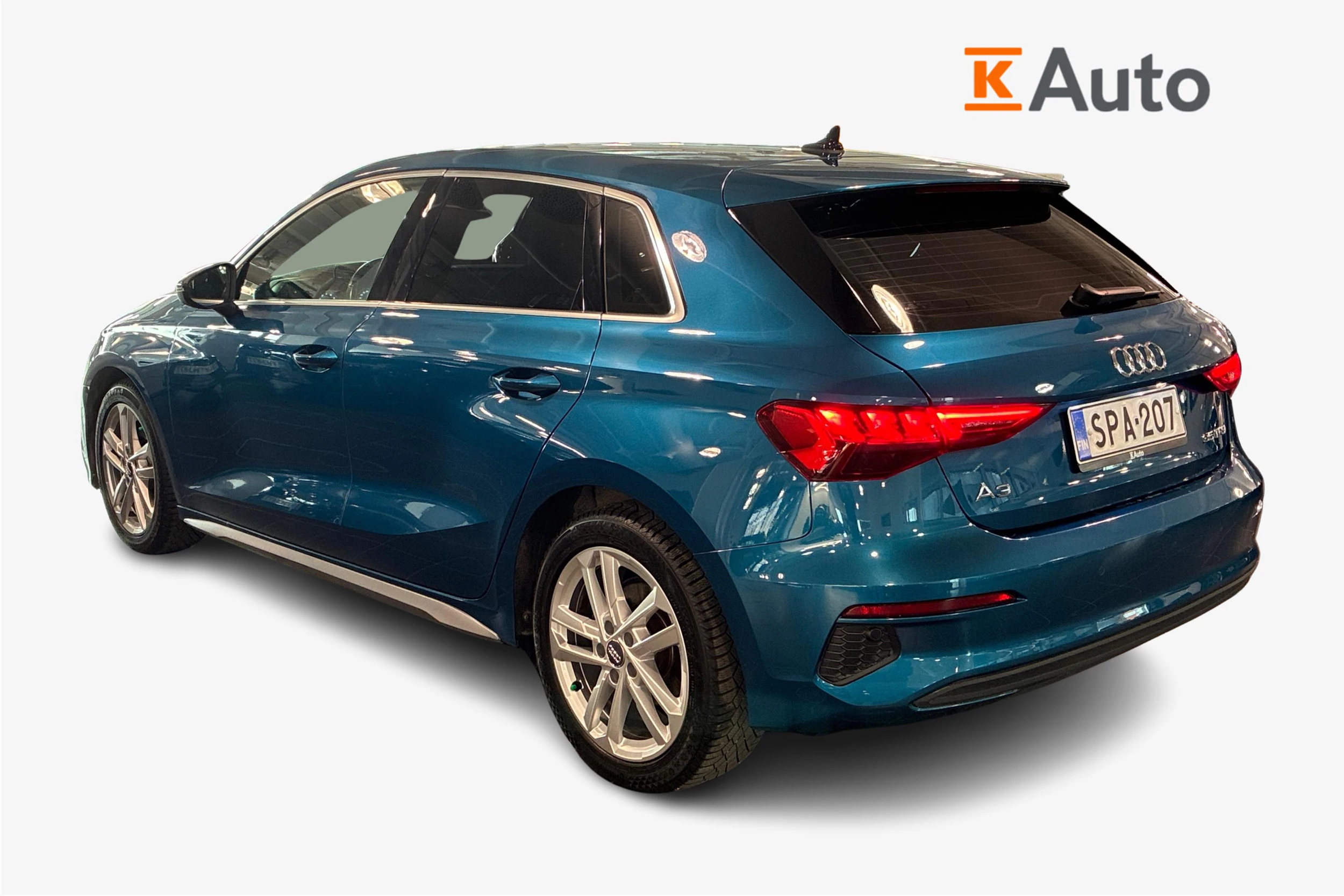 Sininen Audi A3 2021 kuva 3.