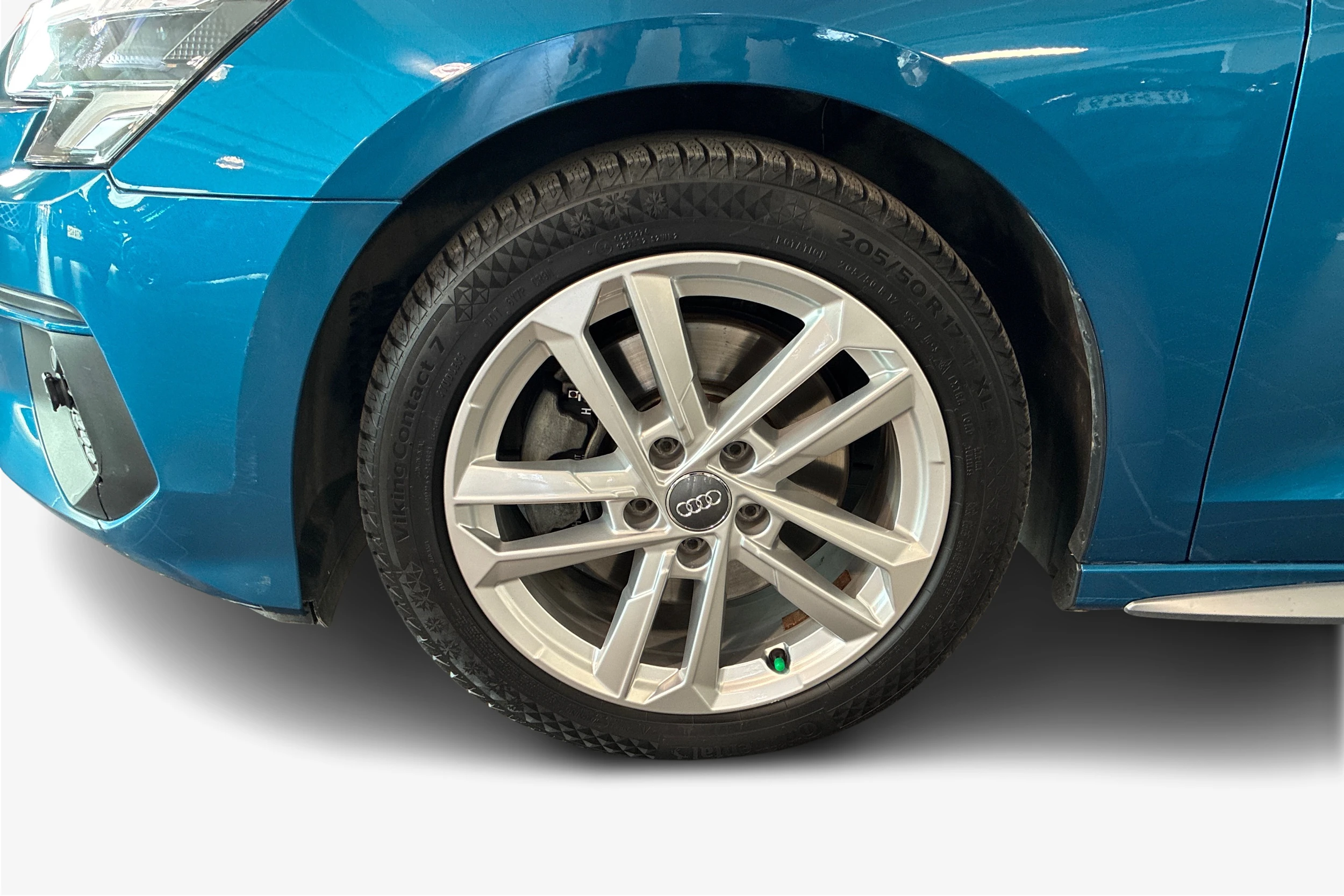 Sininen Audi A3 2021 kuva 12.
