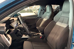 Sininen Audi A3 2021 kuva 15.