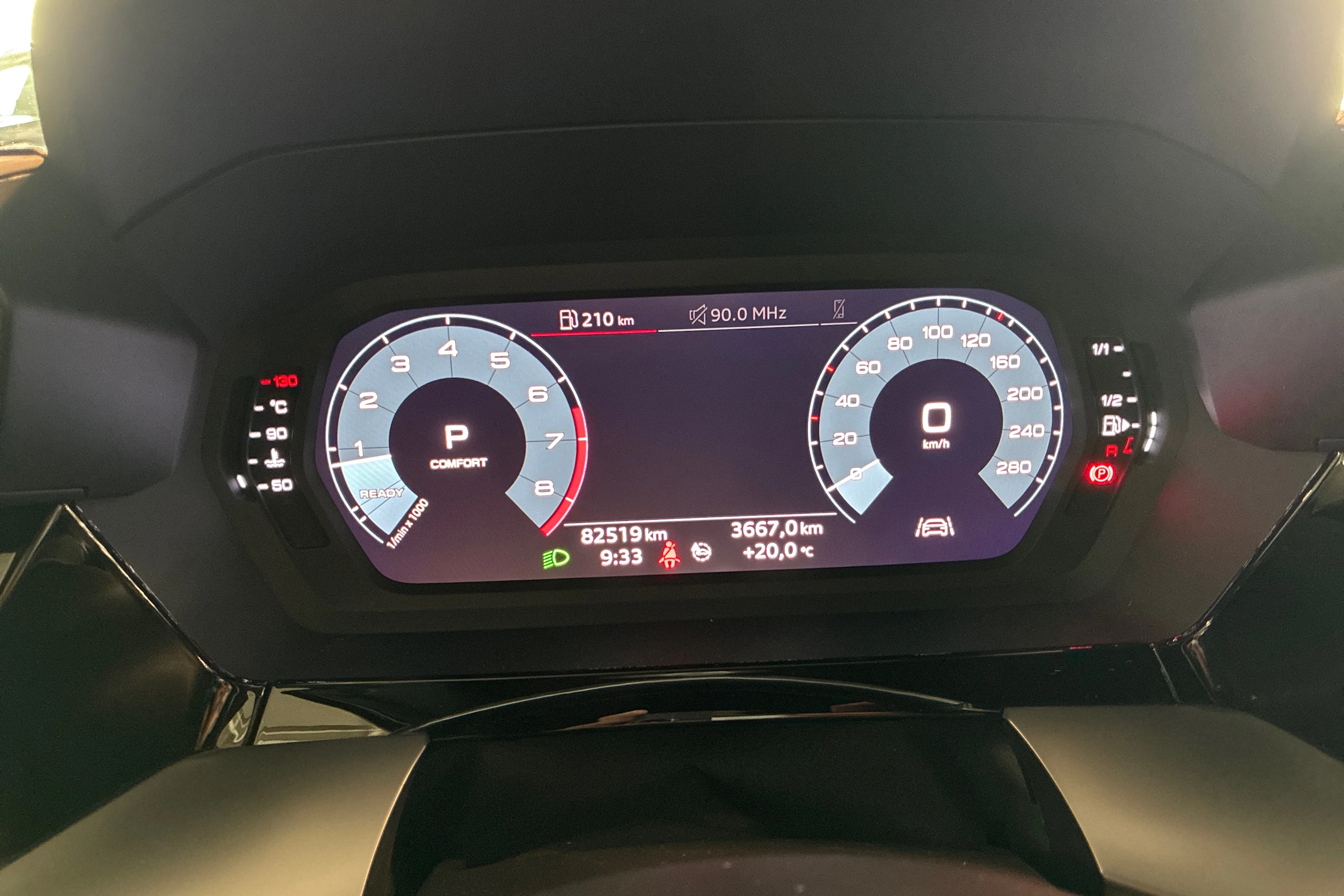 Sininen Audi A3 2021 kuva 19.
