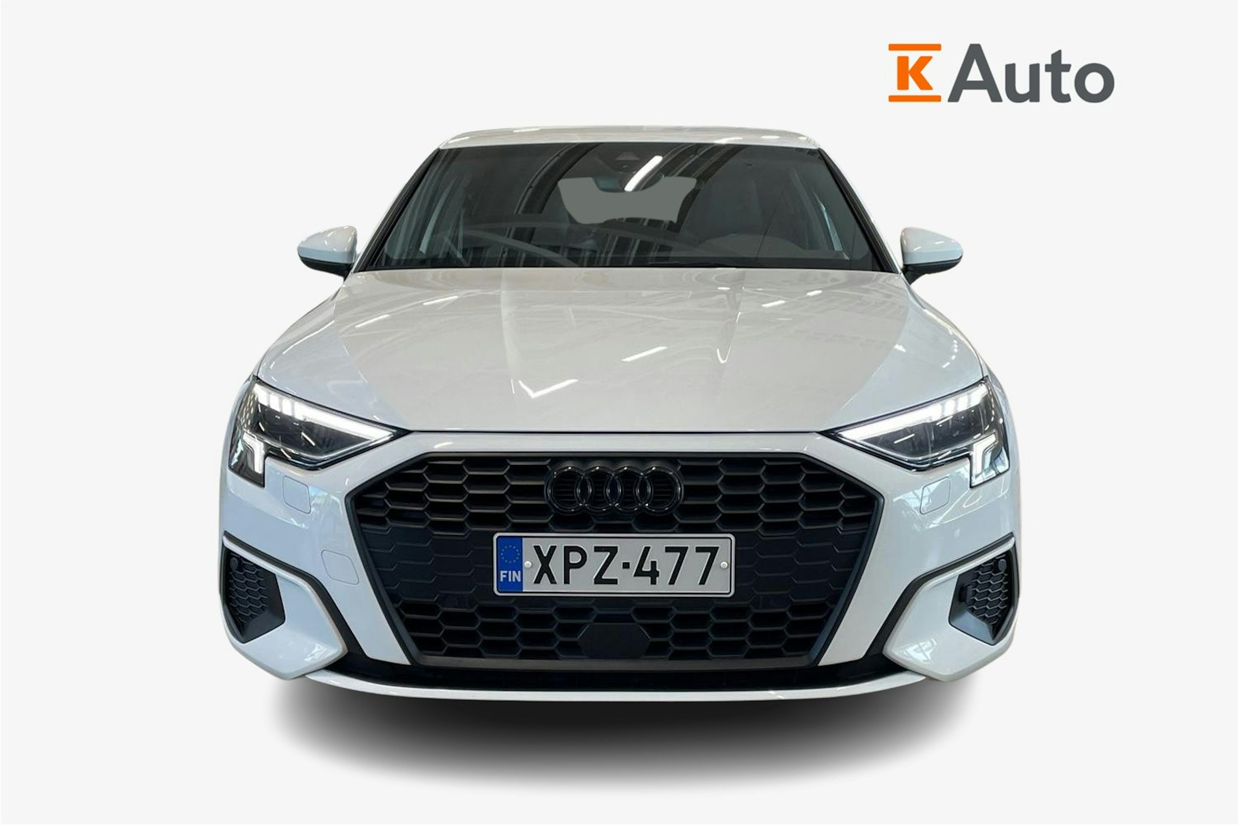 valkoinen Audi A3 2021 kuva 5.