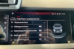 valkoinen Audi A3 2021 kuva 27.