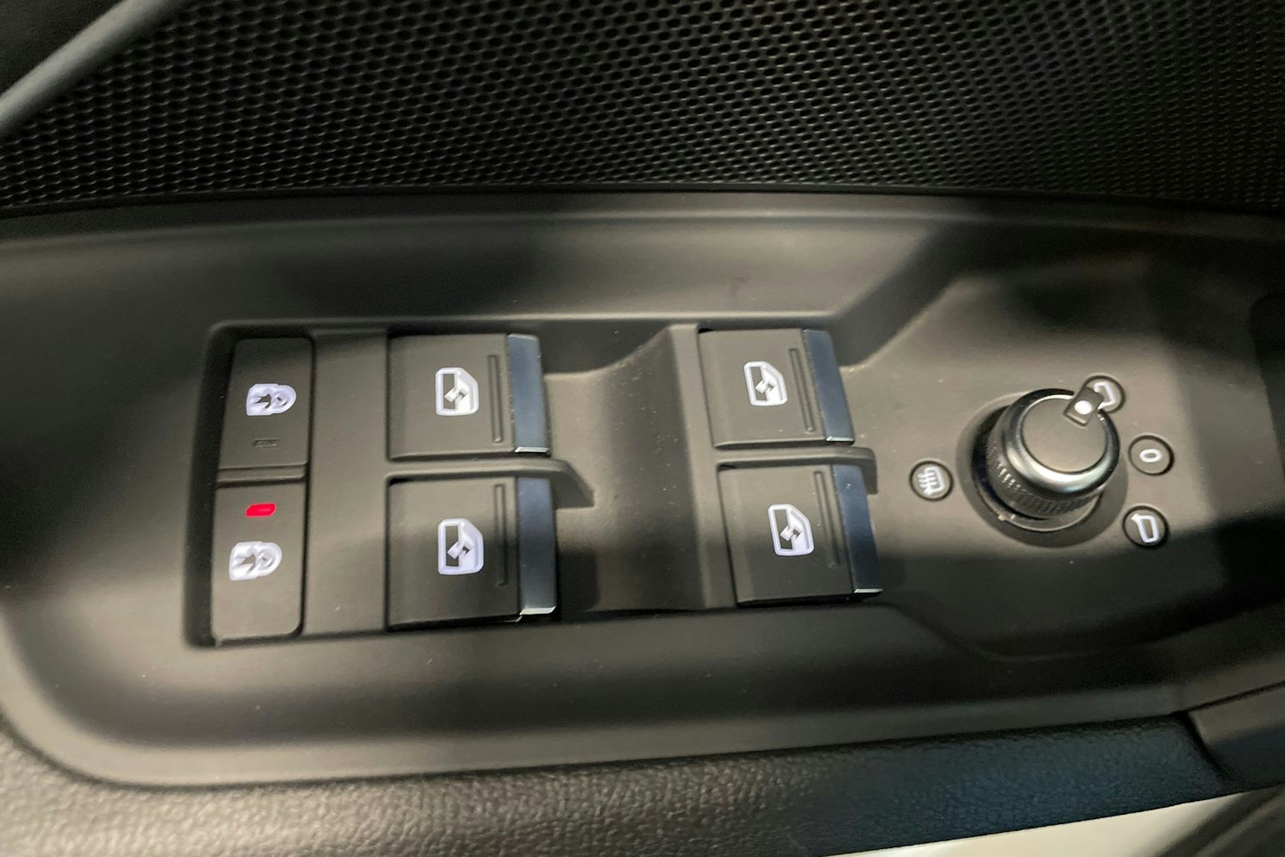 valkoinen Audi A3 2021 kuva 31.